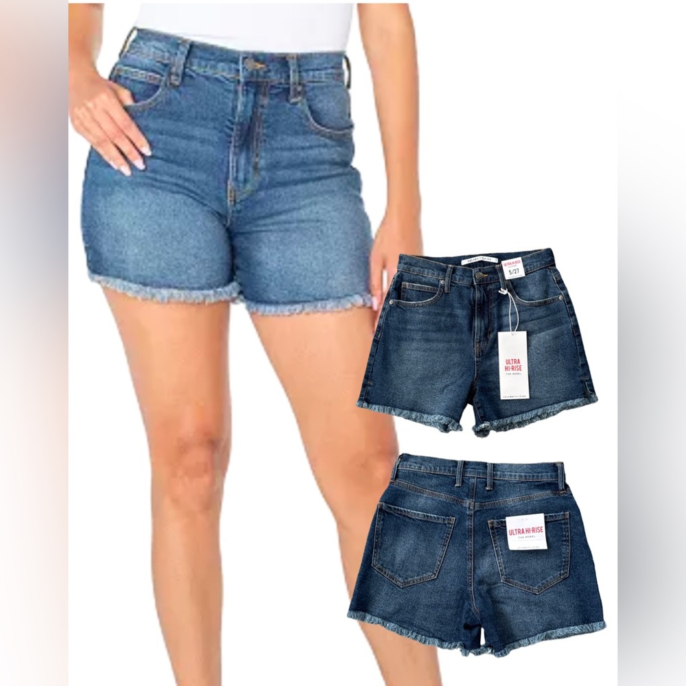 Celebrity Pink Juniors' Frayed High-Rise Denim Shorts. Size 5/27. Dark wash